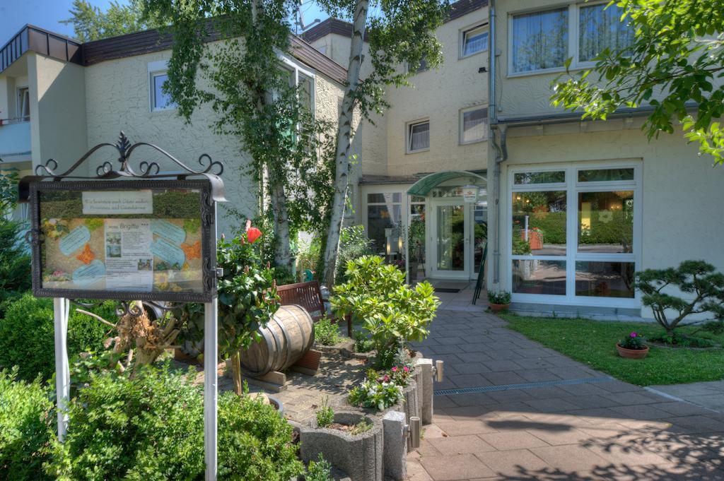 Hotel Brigitte Bad Krozingen Exterior foto
